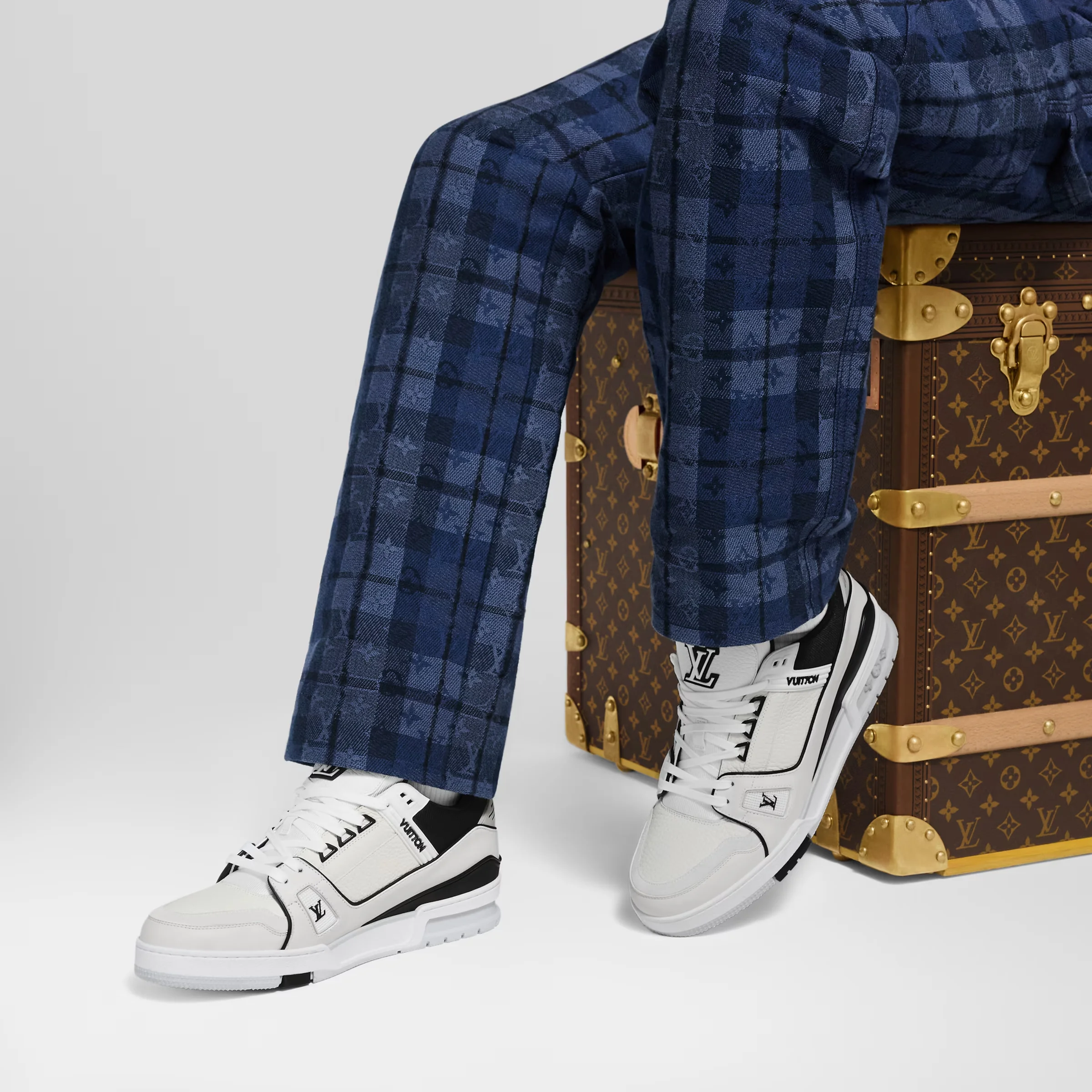 LV Trainer Sneakers - White/Black