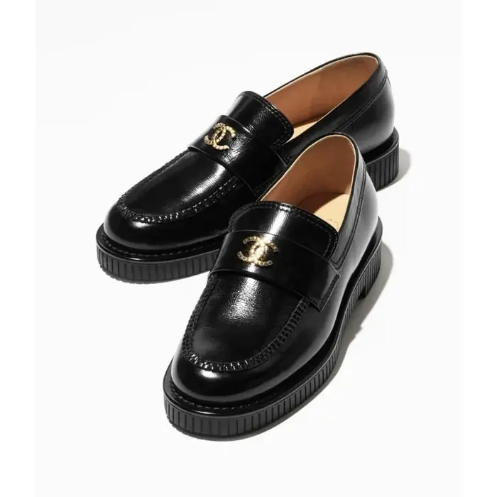 Chanel Shiny Crumpled Calfskin CC Loafers