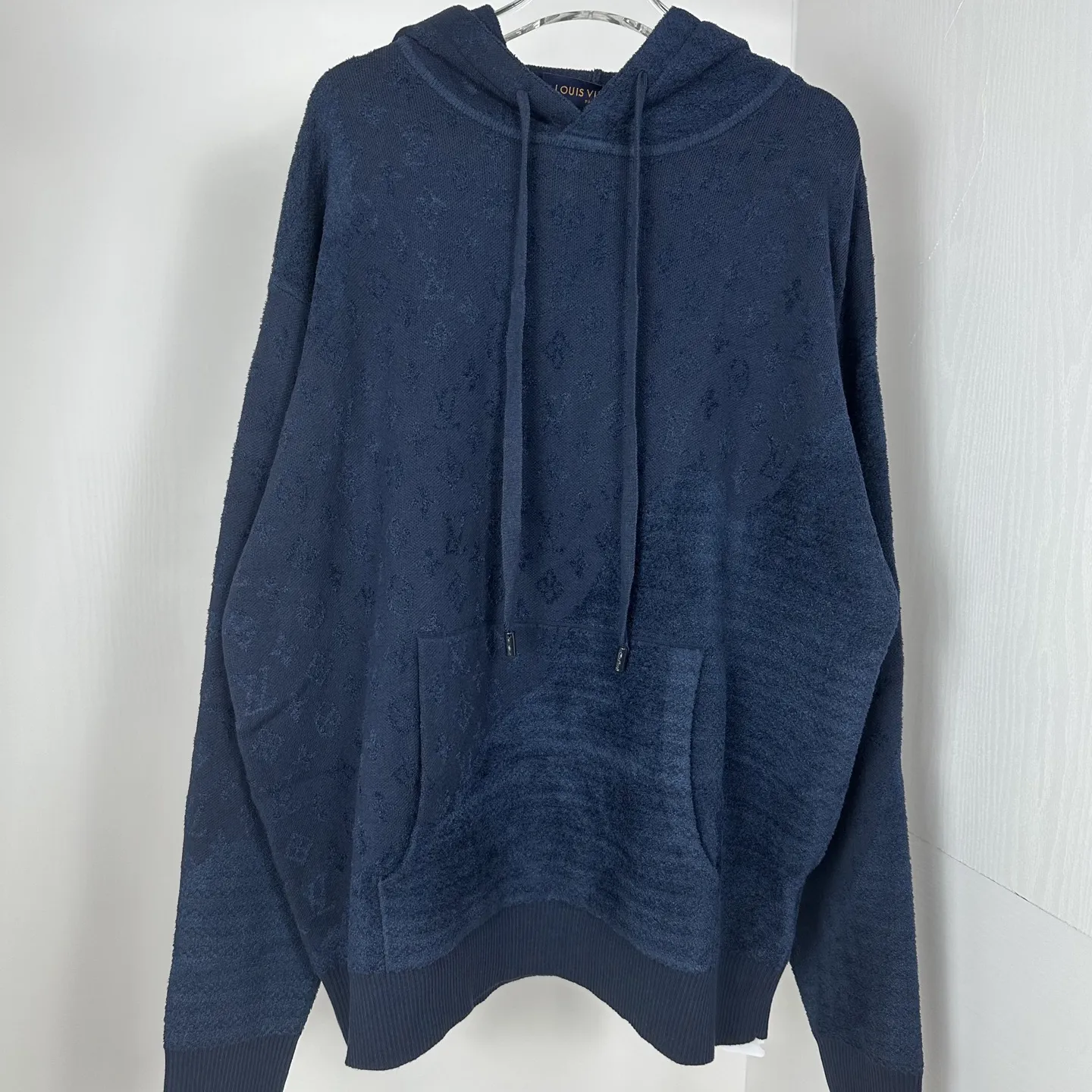 i1763019255639 975 0 0